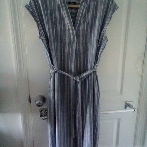 Jones New York Shift Dress